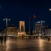 Zeugma urban lighting pole ART-1362 in city main square lighting application